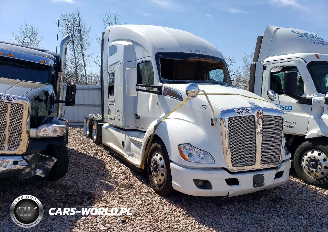 2019 Kenworth T680 Semi Truck