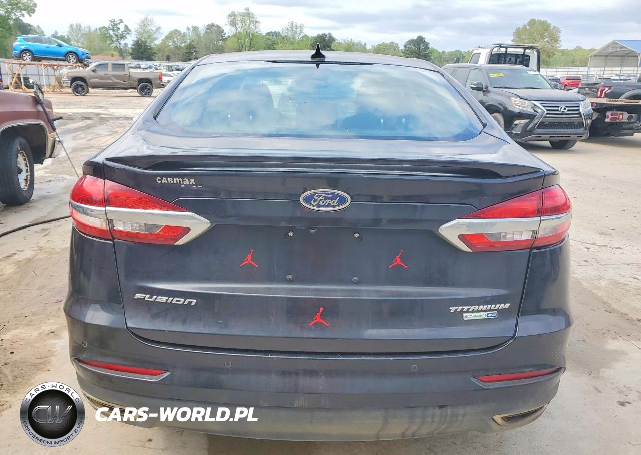 2019 Ford Fusion Titanium VIN:3FA6P0D97KR104752 - 6
