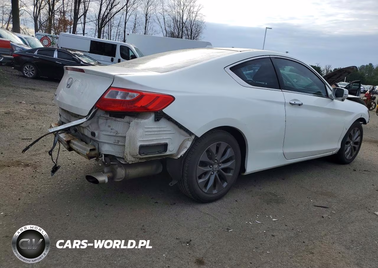 2013 Honda Accord E VIN:1HGCT1B84DA018001 - 3