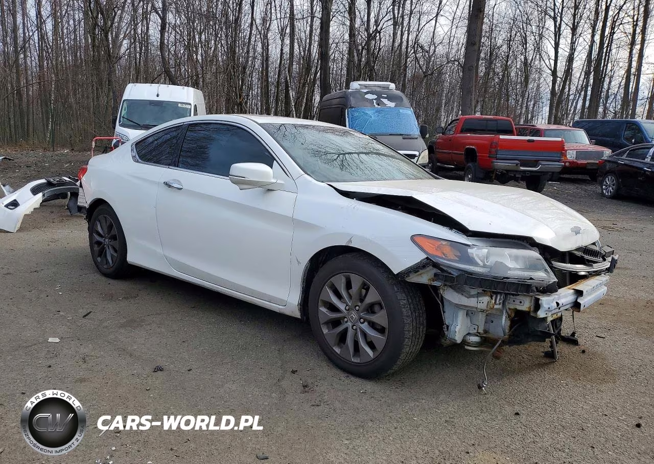 2013 Honda Accord E VIN:1HGCT1B84DA018001 - 4