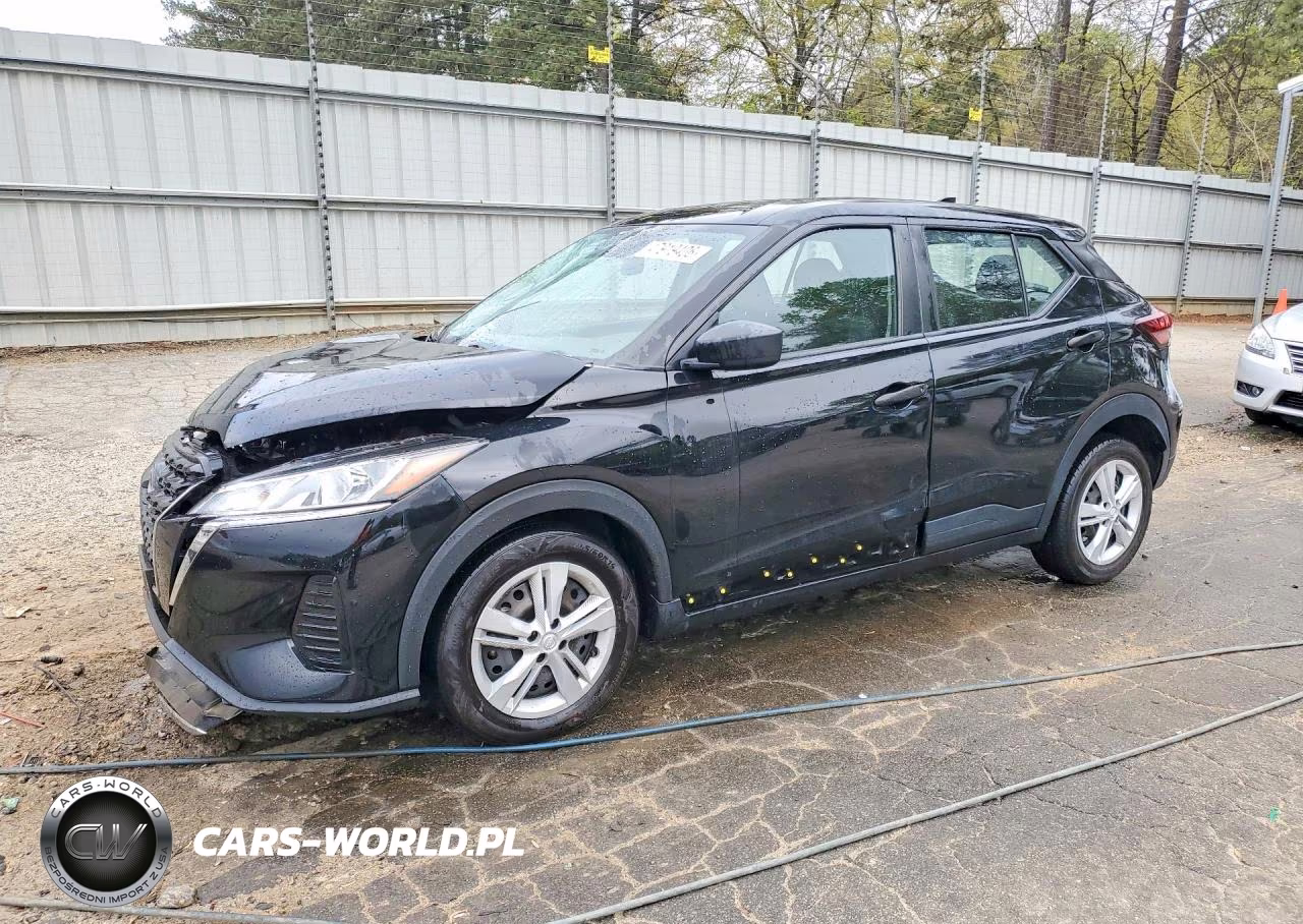 2022 Nissan Kicks S