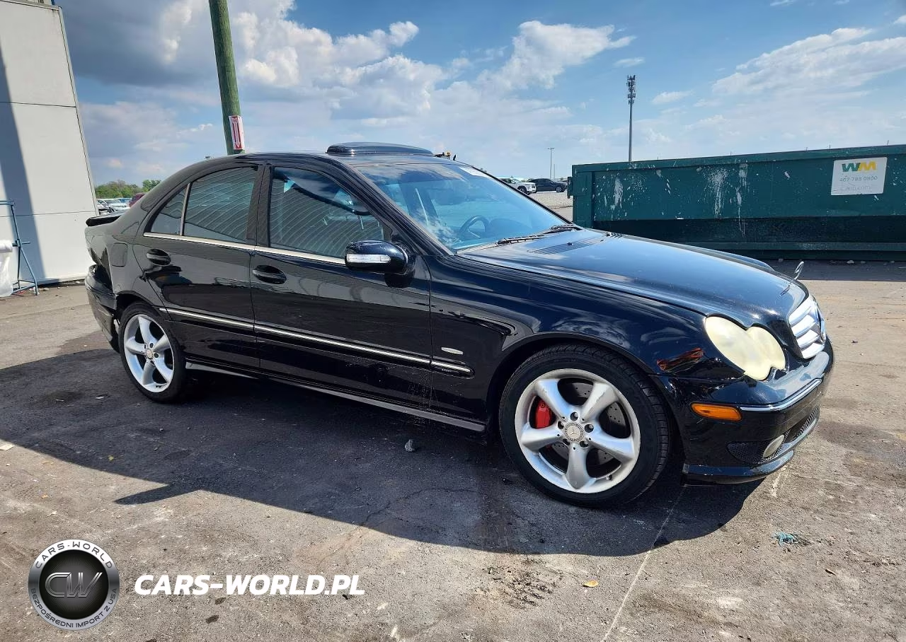 2005 Mercedes-Benz C 230K Sport Sedan VIN:WDBRF40J75F560977 - 4