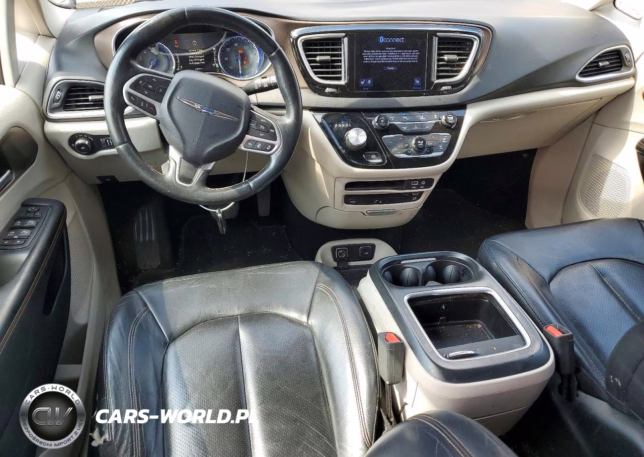 2017 Chrysler Pacifica Touring L Plus VIN:2C4RC1EG4HR579439 - 8