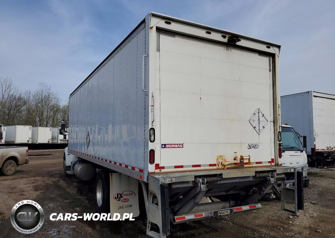 2016 Peterbilt 337 Box Truck VIN:2NP2HM6X7GM362555 - 3