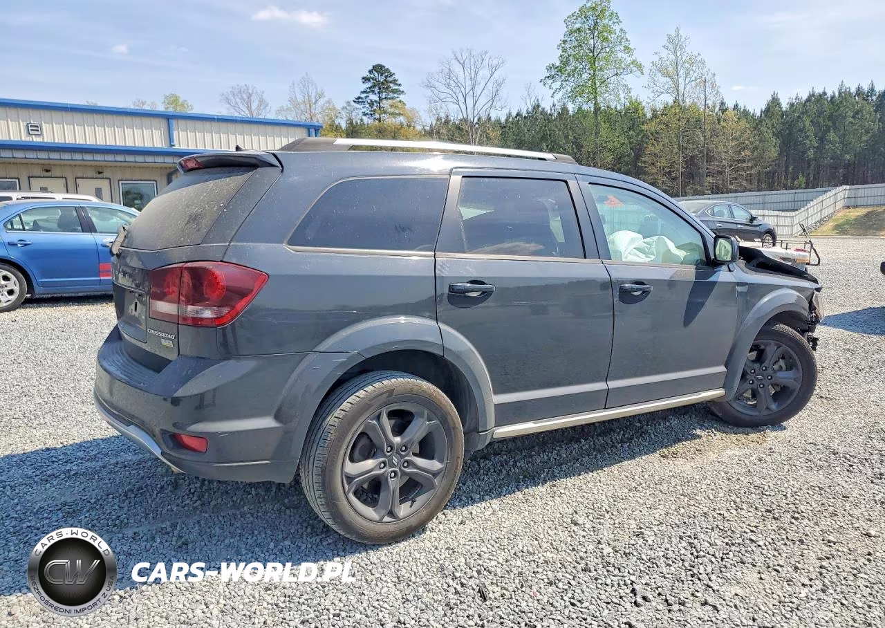 2018 Dodge Journey Crossroad VIN:3C4PDCGG7JT338944 - 3
