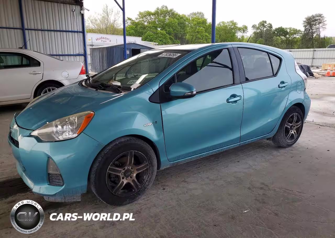 2014 Toyota Prius C One