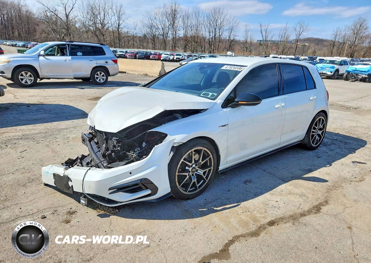 2019 Volkswagen Golf R