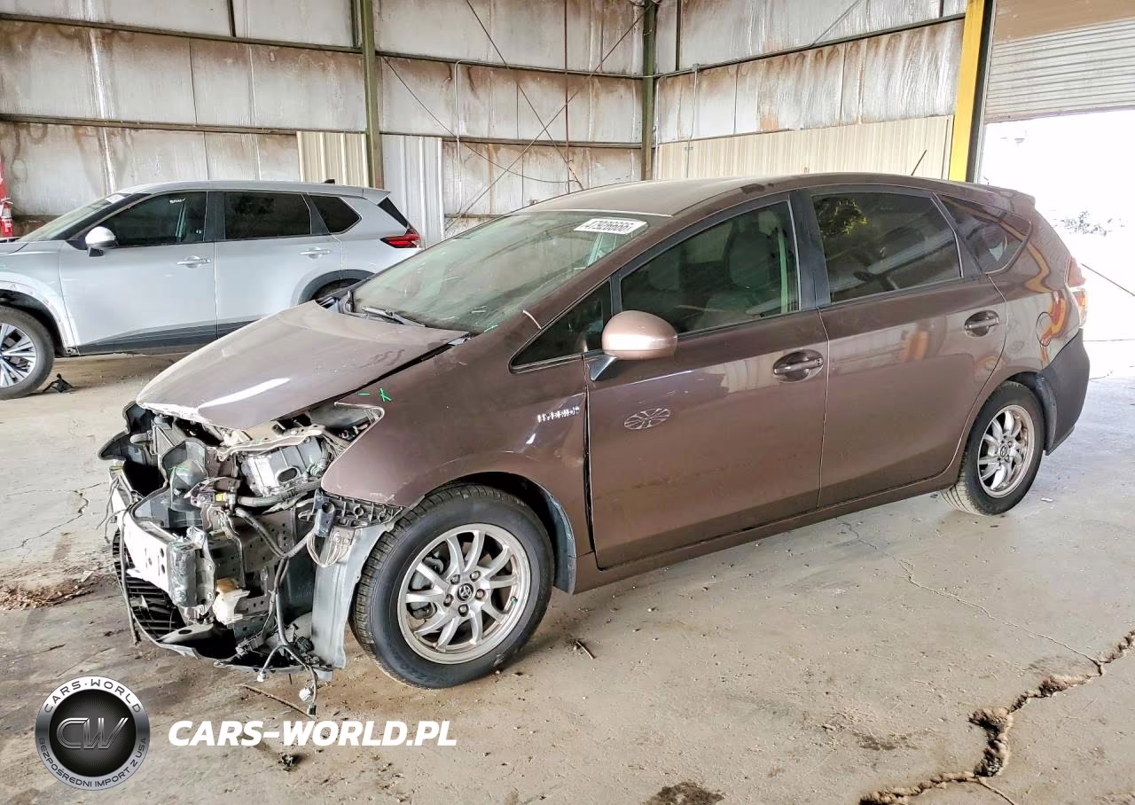 2016 Toyota Prius V Three