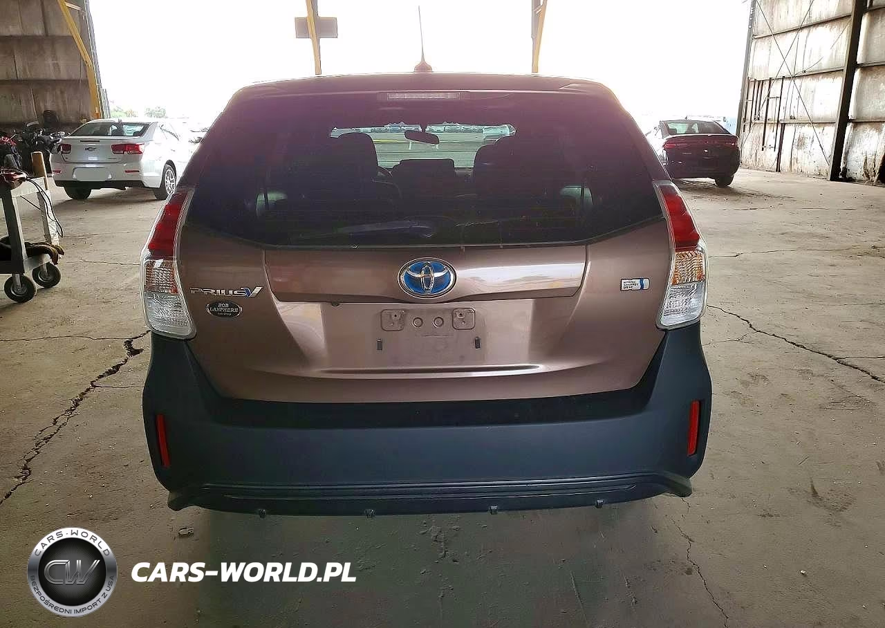 2016 Toyota Prius V Three VIN:JTDZN3EU8GJ044449 - 6