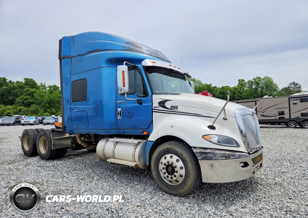 2011 International Lf687 Semi Truck