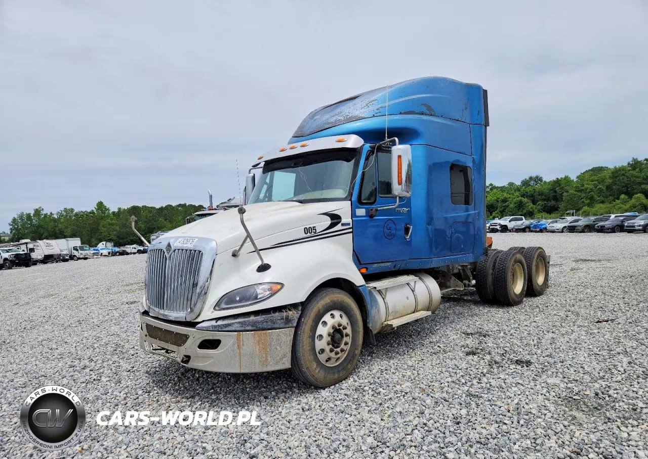 2011 International Lf687 Semi Truck VIN:3HSDJSJR0BN366663 - 2