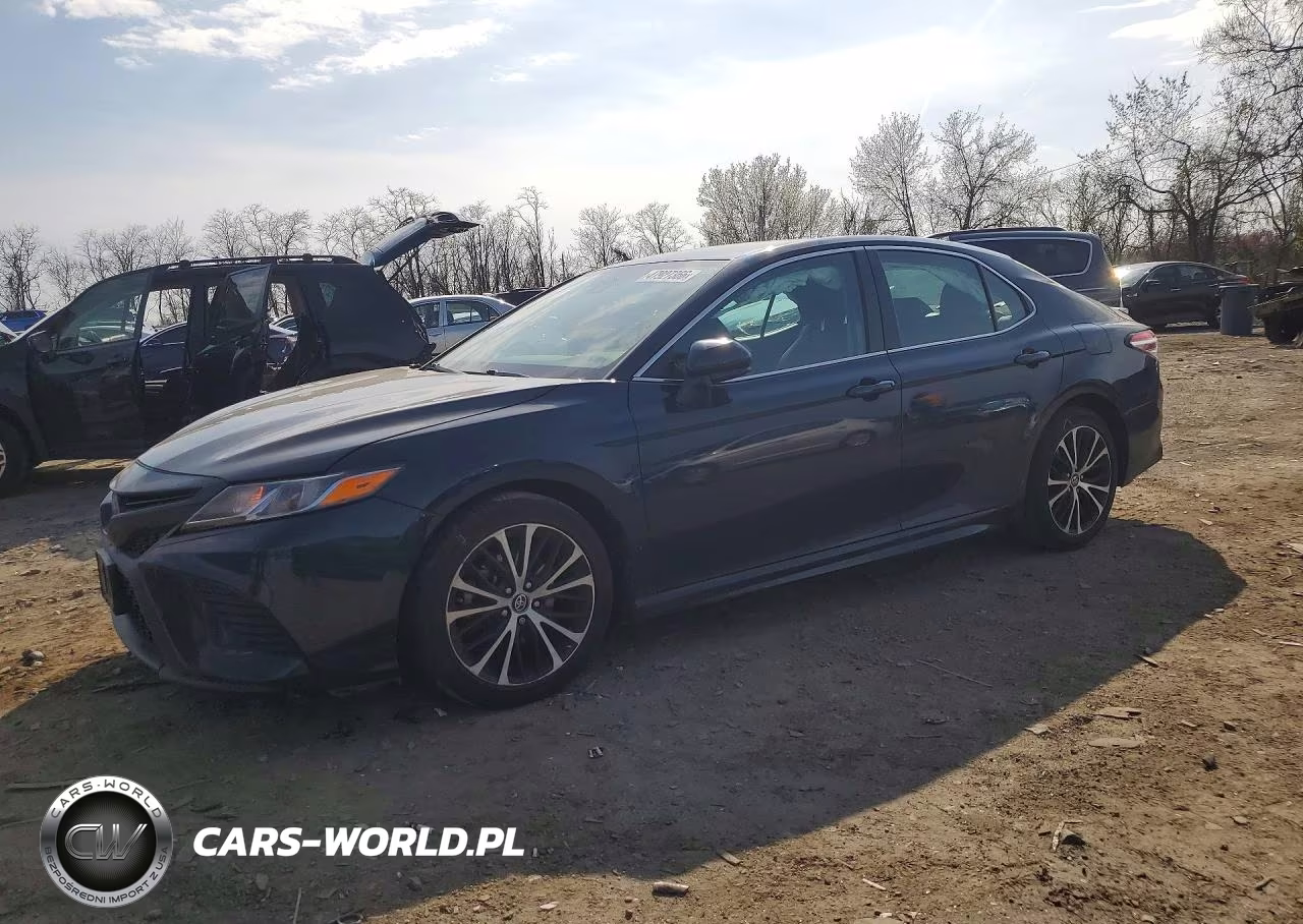 2020 Toyota Camry Se – zdjęcie 1 z 12
