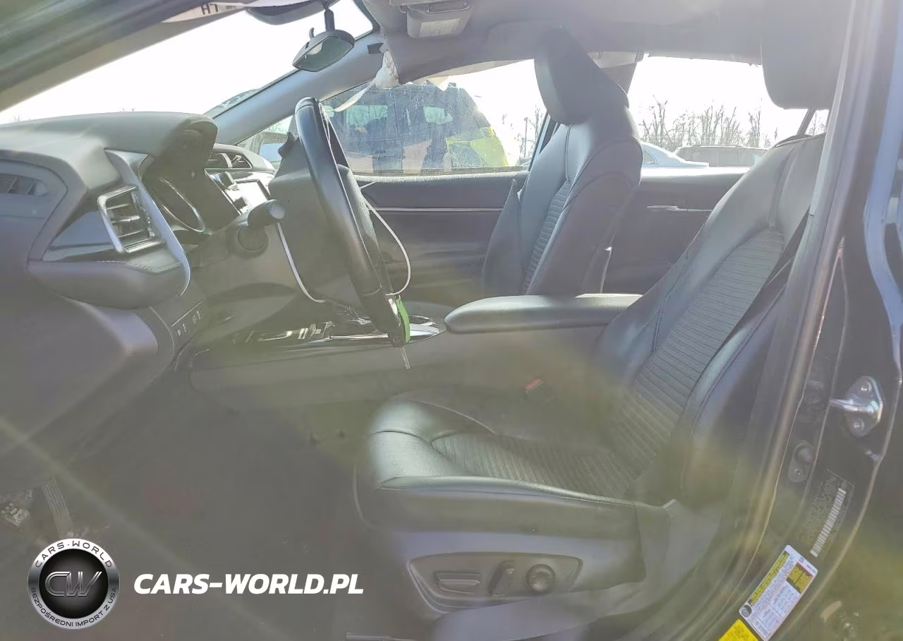 2020 Toyota Camry Se VIN:4T1G11AKXLU900544 - 7