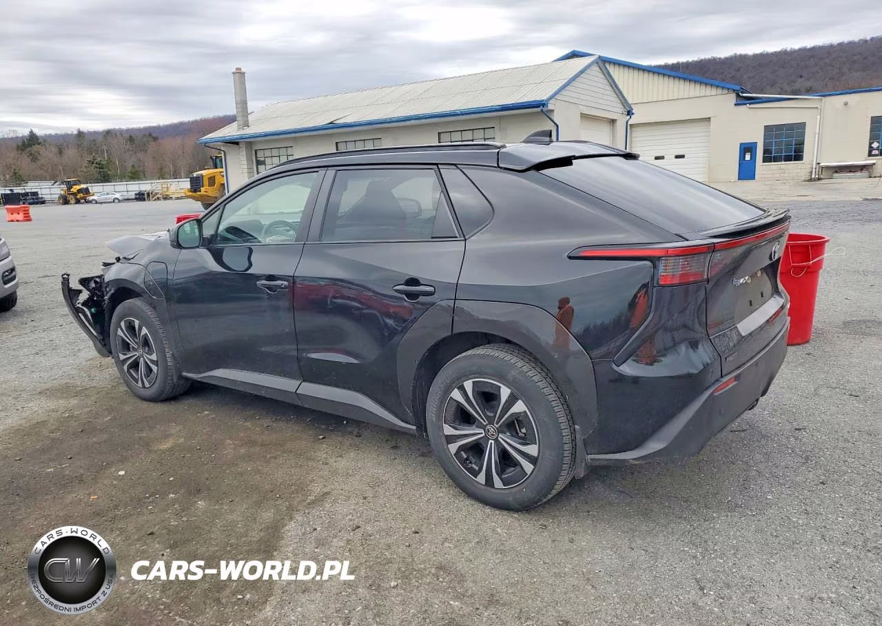 2023 Toyota Bz4X Xle VIN:JTMABACA1PA015295 - 2