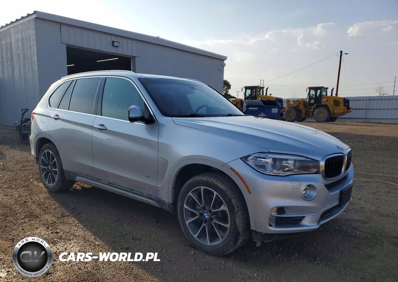 2017 BMW X5 xDrive35I VIN:5UXKR0C57H0U52835 - 4