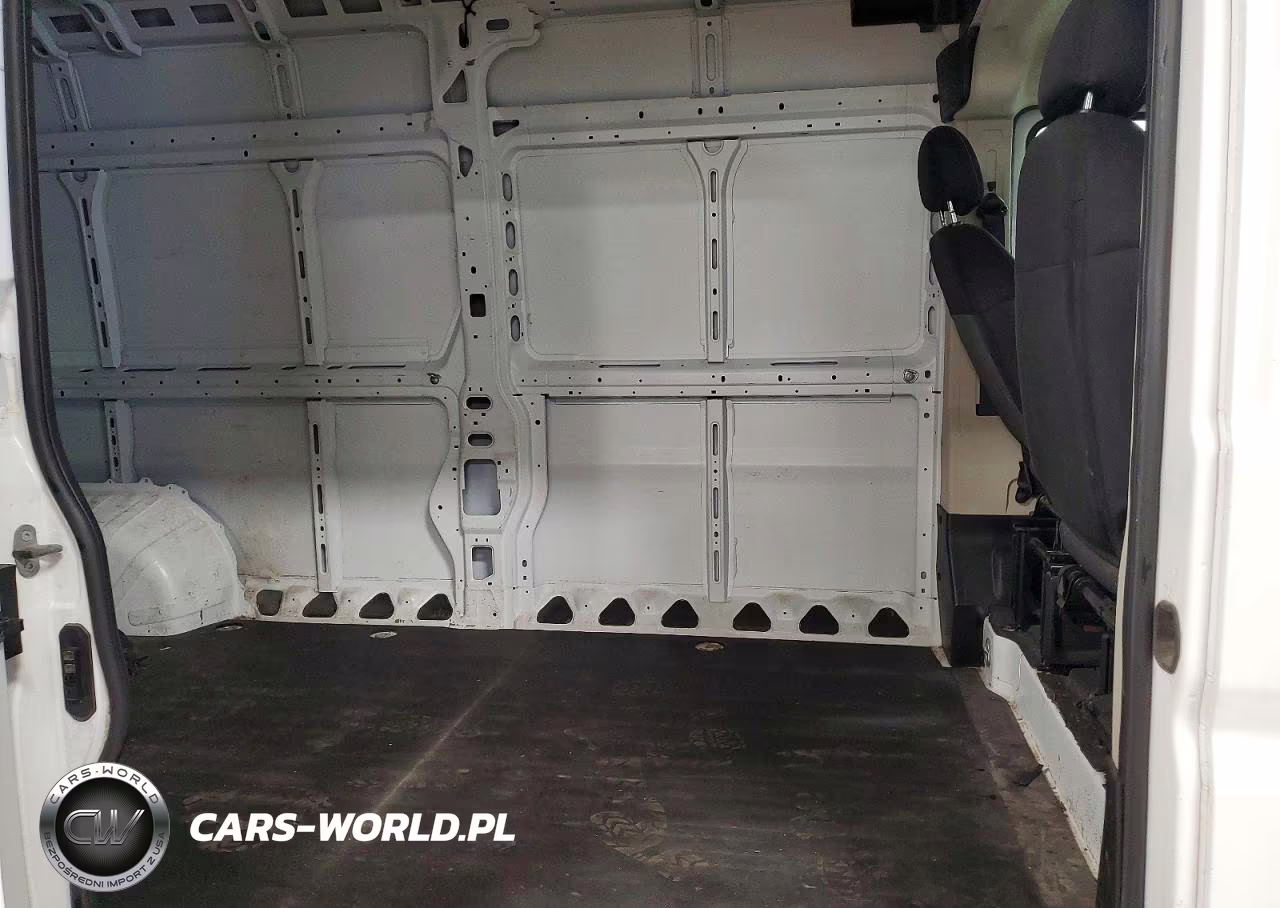 2022 Ram Promaster 2500 Delivery Van VIN:3C6LRVDG7NE110654 - 11
