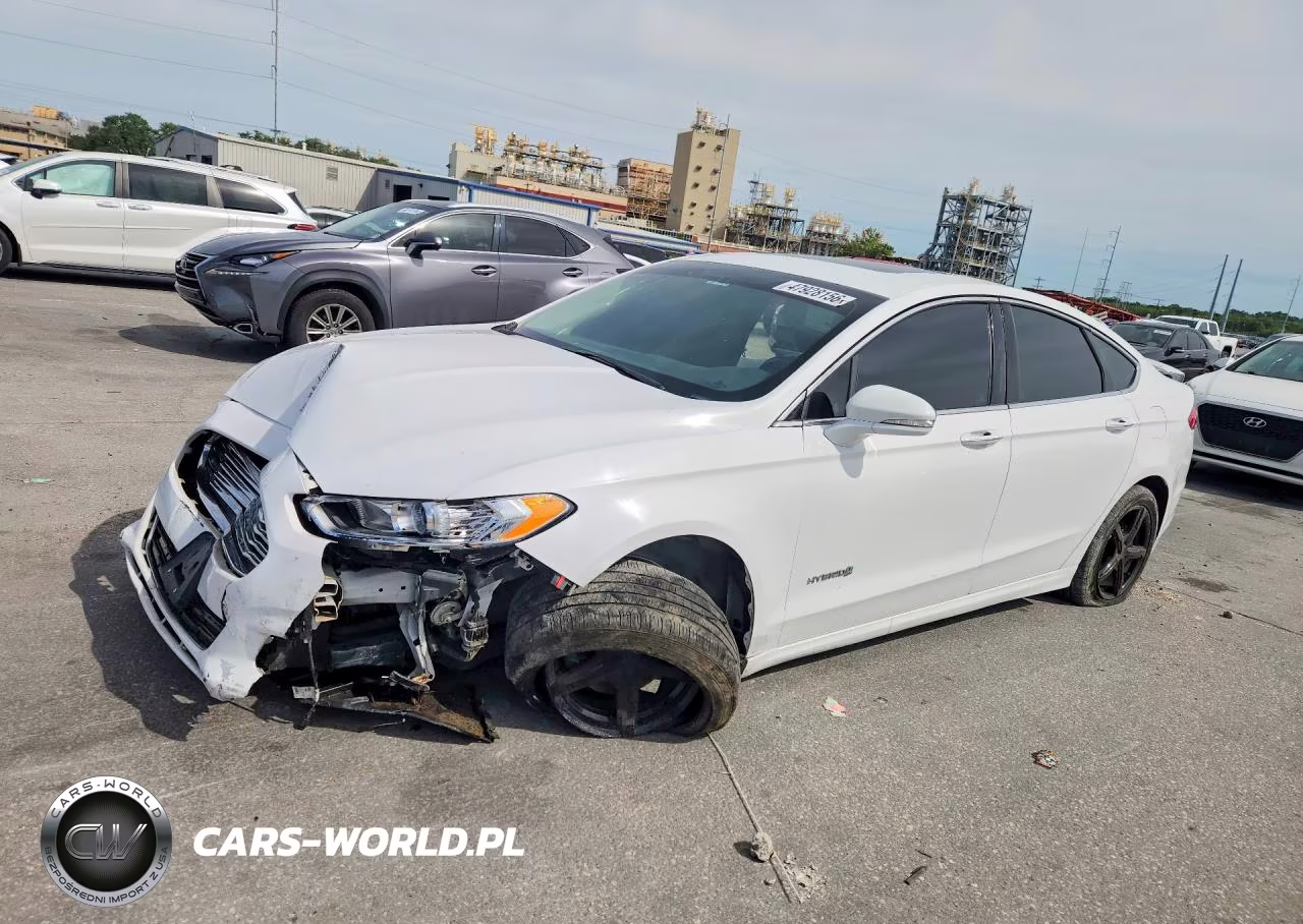 2015 Ford Fusion Titanium Hev