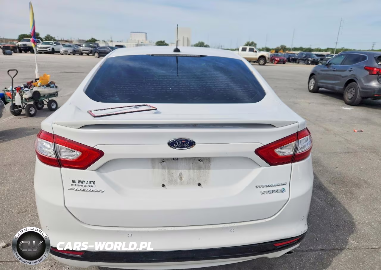 2015 Ford Fusion Titanium Hev VIN:3FA6P0RU7FR114006 - 6