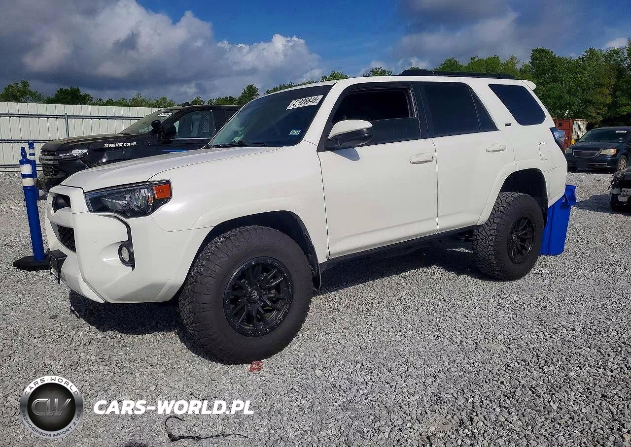 2018 Toyota 4Runner Sr5