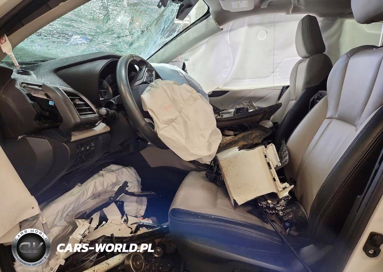 2024 Subaru Forester Limited VIN:JF2SKALC0RH444378 - 7