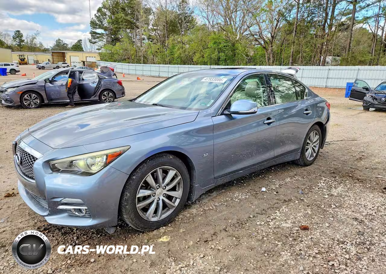 2015 Infiniti Q50 Base