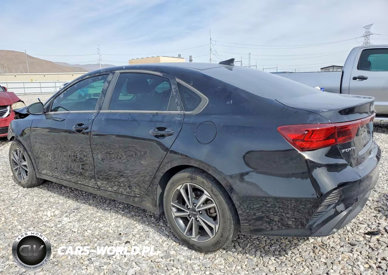 2024 Kia Forte Lxs VIN:3KPF24AD9RE696083 - 2