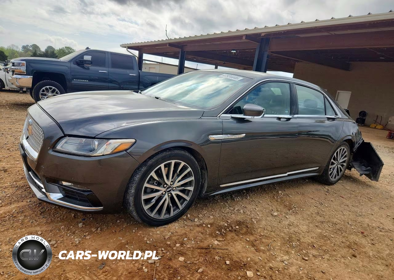 2017 Lincoln Continental Select