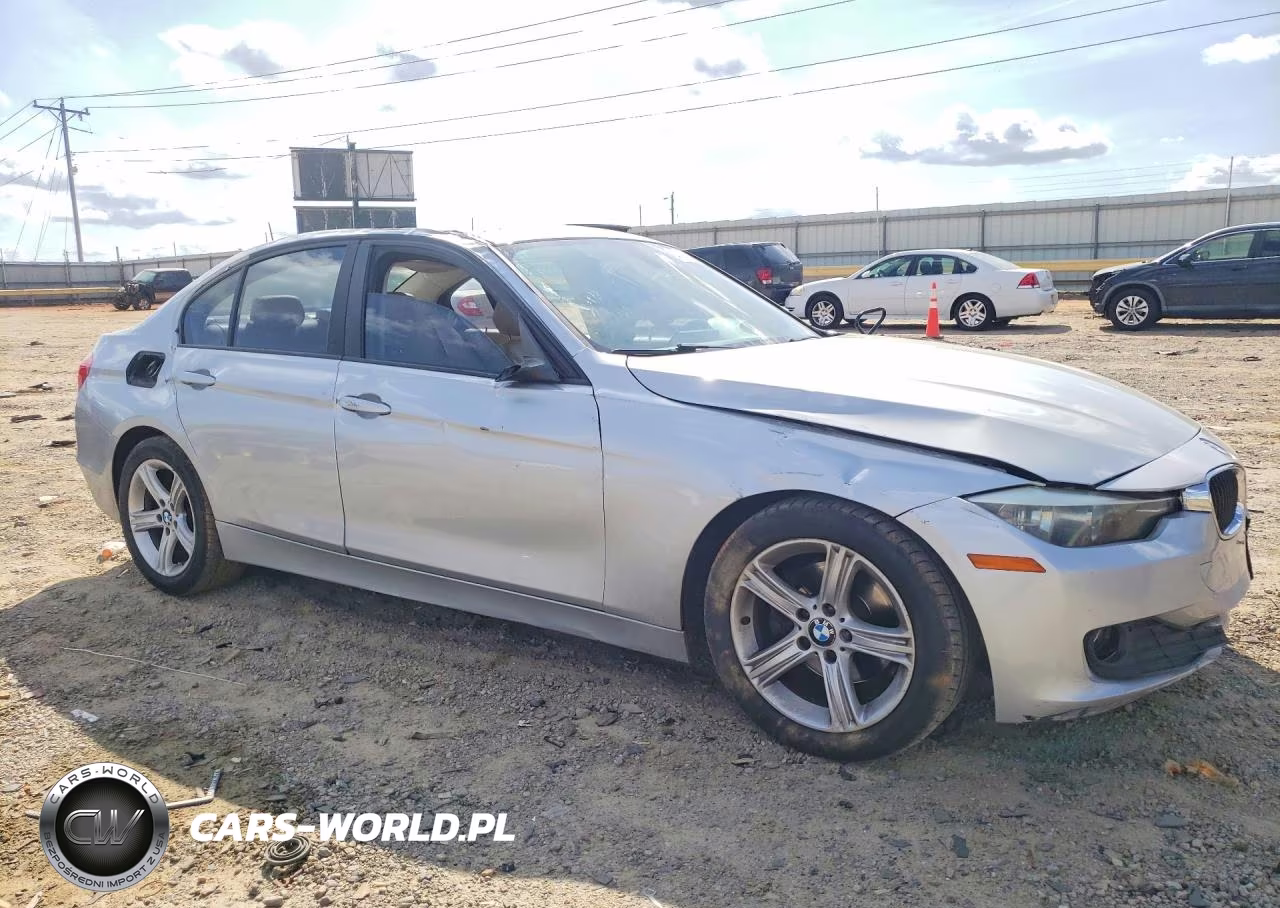 2013 BMW 320 I VIN:WBA3B1C50DK130050 - 4
