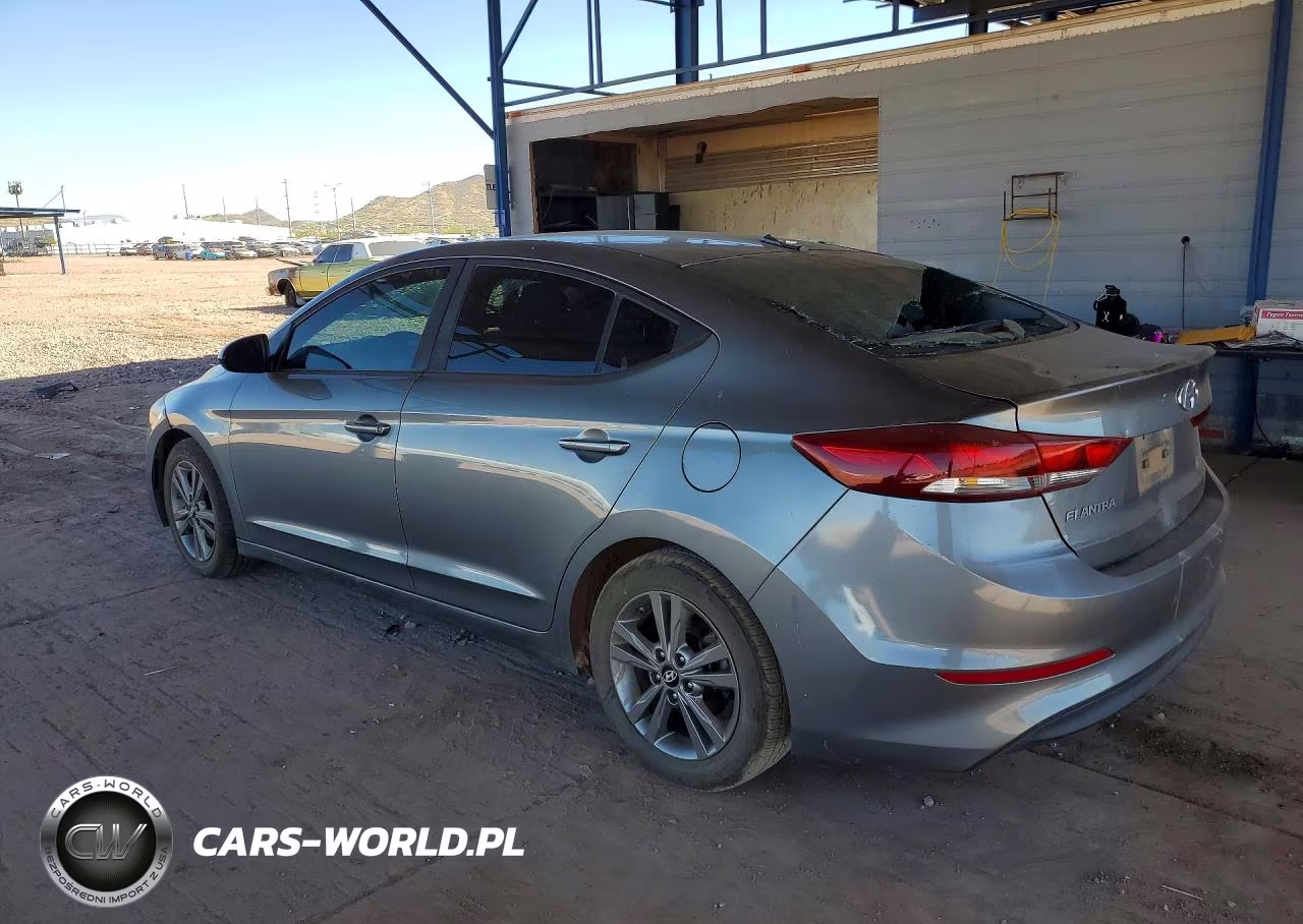 2018 Hyundai Elantra Sel VIN:KMHD84LF1JU534700 - 2