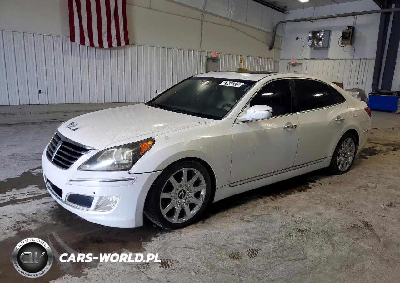 2013 Hyundai Equus Signature