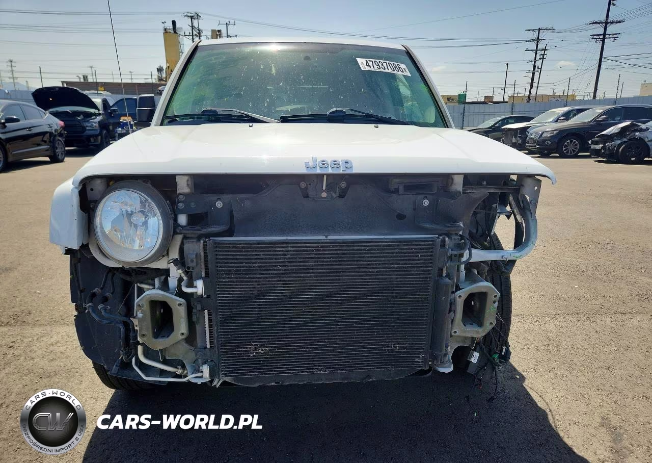 2016 Jeep Patriot Sport VIN:1C4NJPBA3GD525915 - 5