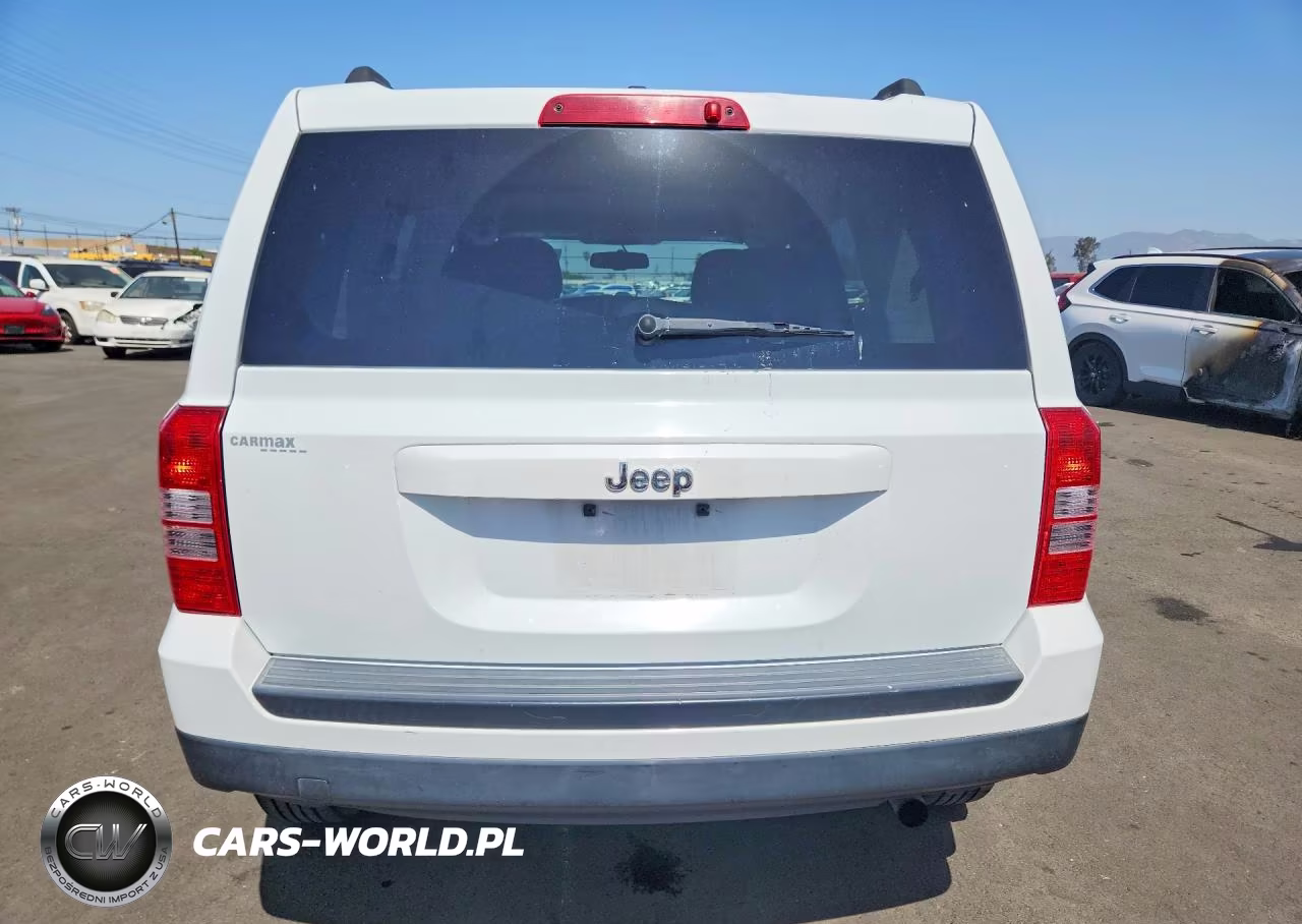 2016 Jeep Patriot Sport VIN:1C4NJPBA3GD525915 - 6