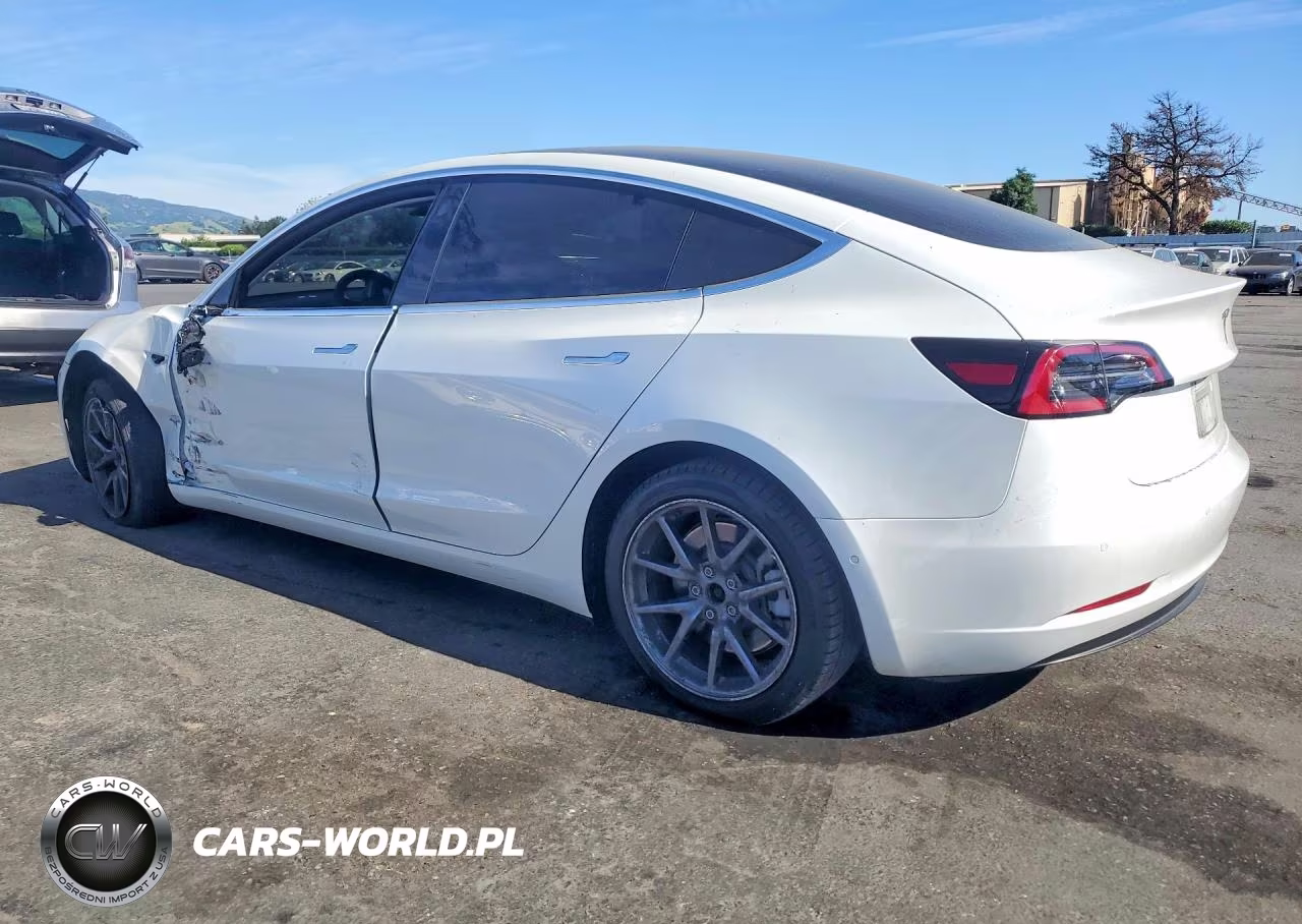2018 Tesla Model 3 VIN:5YJ3E1EAXJF161657 - 2