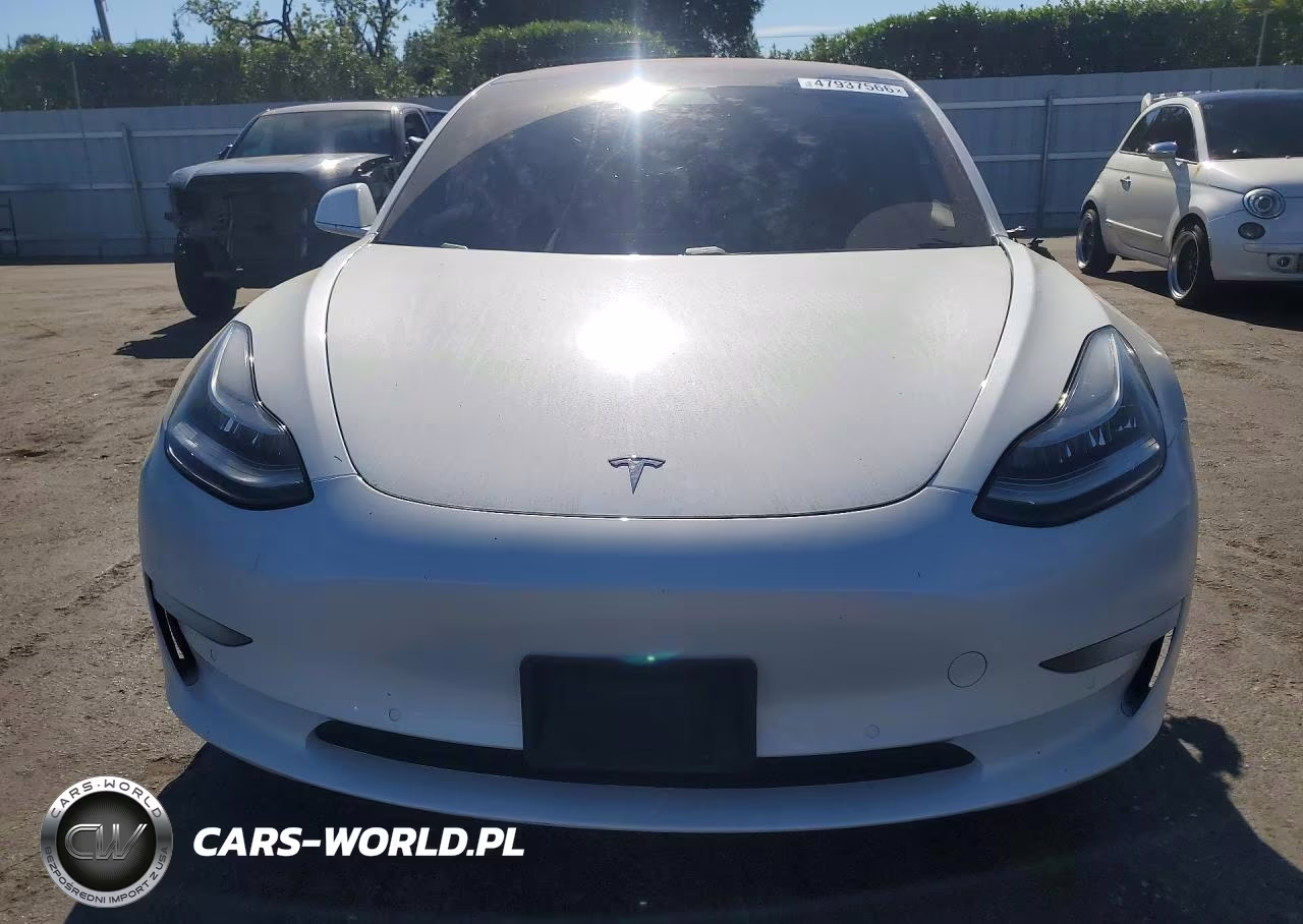 2018 Tesla Model 3 VIN:5YJ3E1EAXJF161657 - 5