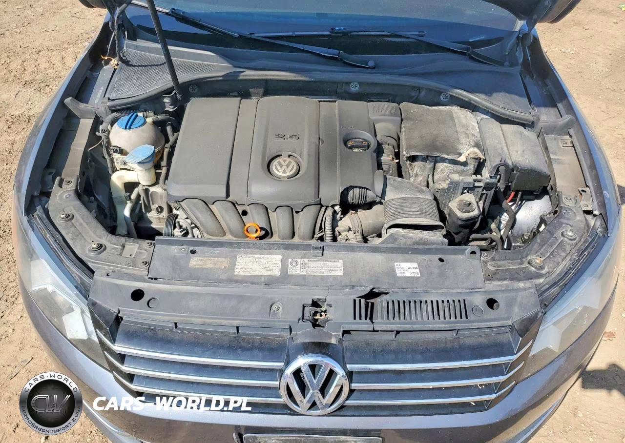 2013 Volkswagen Passat Se VIN:1VWBP7A33DC117935 - 11