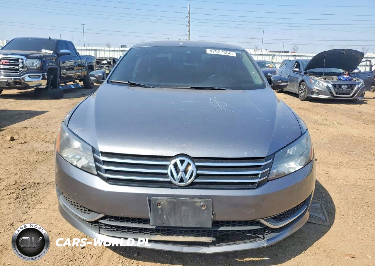 2013 Volkswagen Passat Se VIN:1VWBP7A33DC117935 - 5