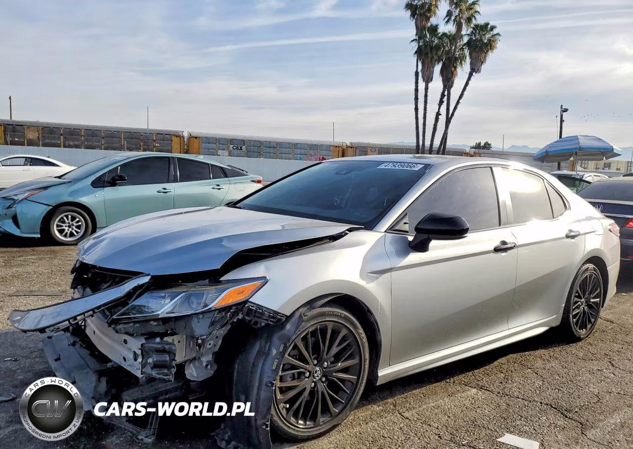 2019 Toyota Camry Se – zdjęcie 1 z 13