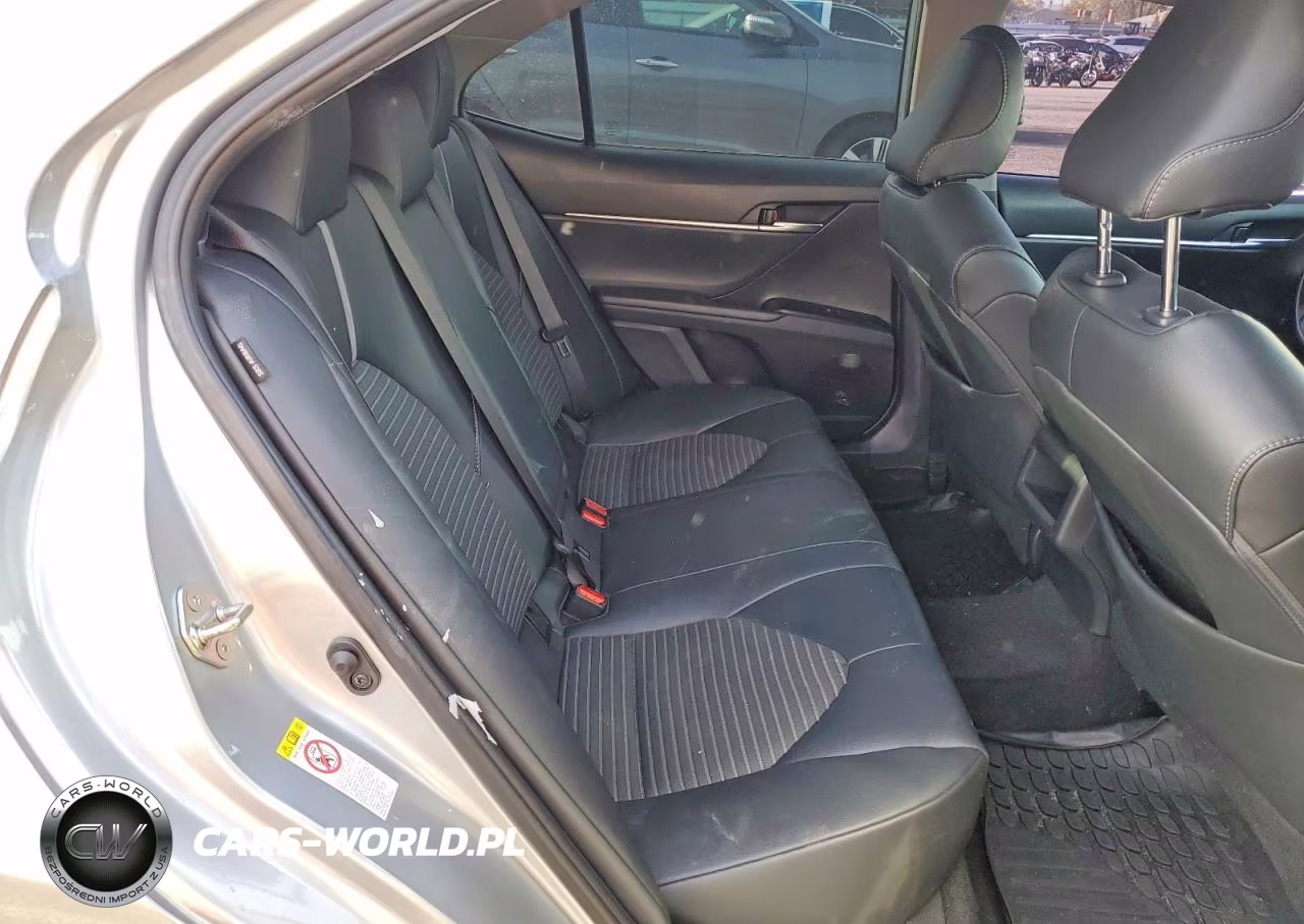 2019 Toyota Camry Se VIN:4T1B11HK4KU236823 - 10