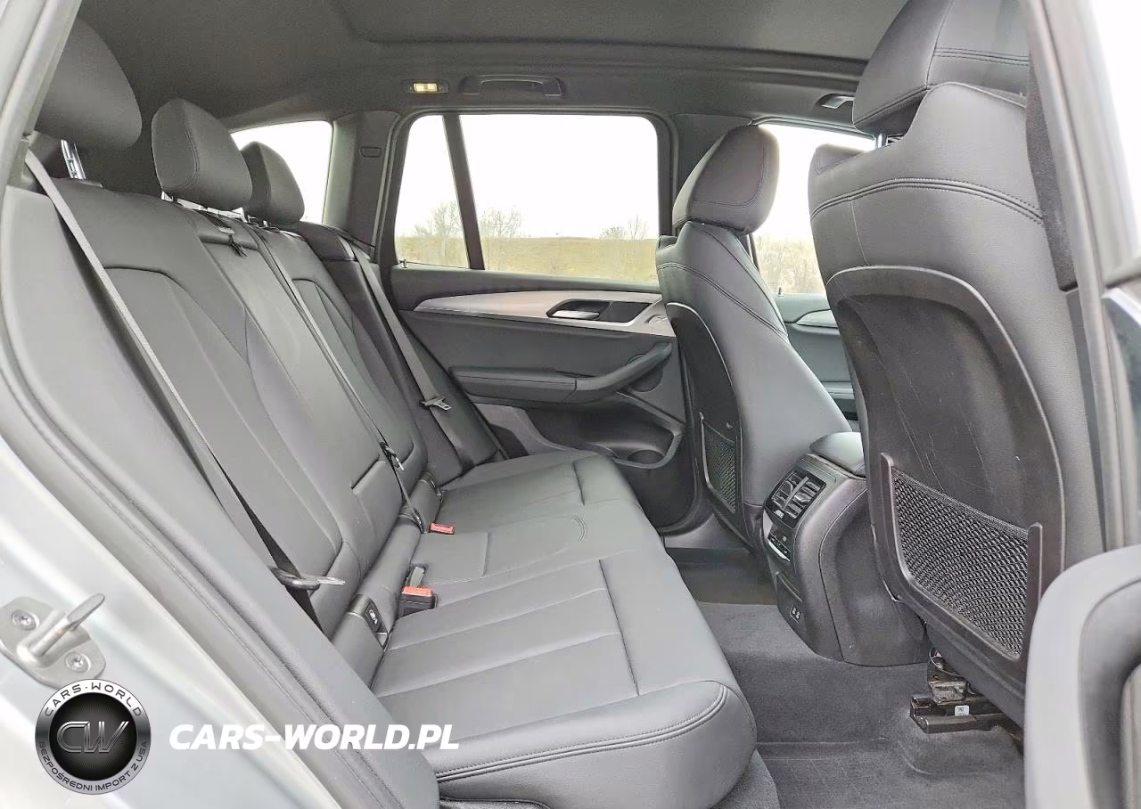 2021 BMW X3 xDrive30I VIN:5UXTY5C05M9E20788 - 11