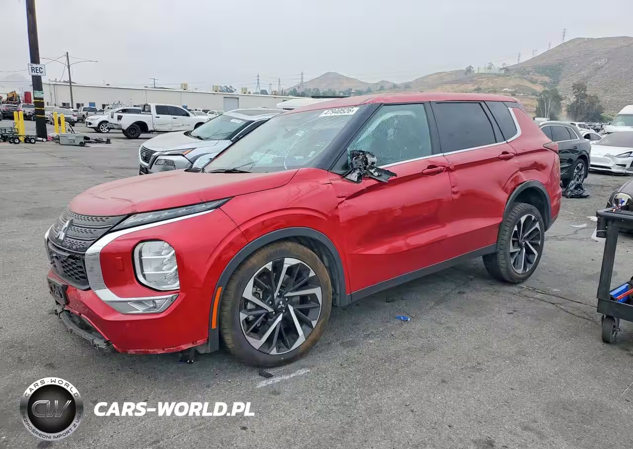 2024 Mitsubishi Outlander Se