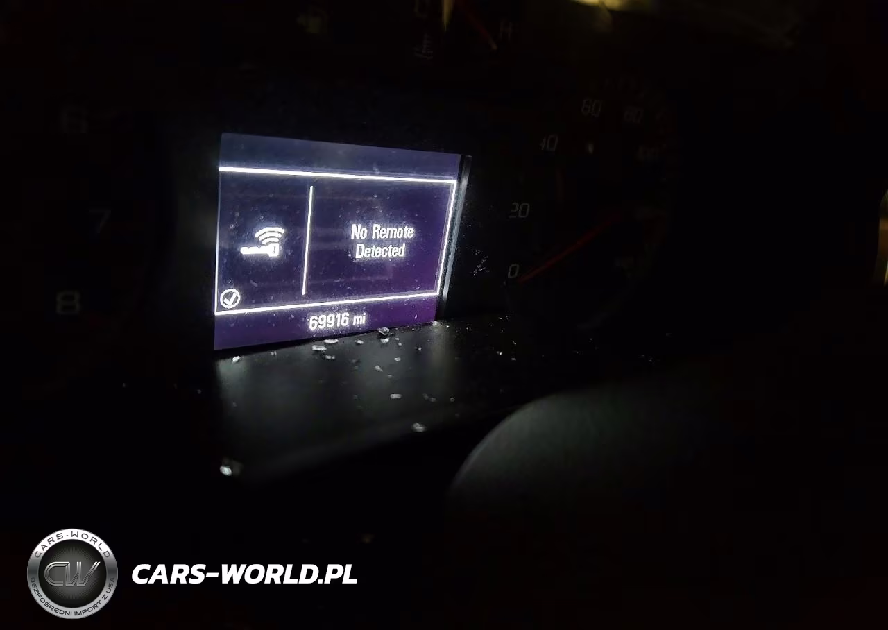 2019 Chevrolet Traverse Ls VIN:1GNEVFKW8KJ198844 - 9