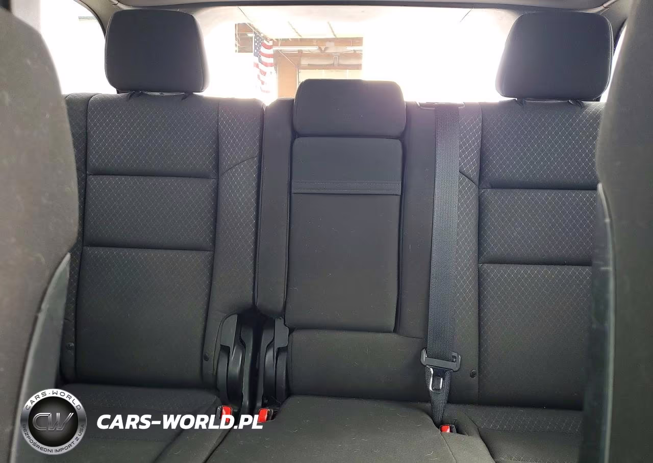 2018 Jeep Grand Cherokee Laredo VIN:1C4RJFAG8JC421905 - 10