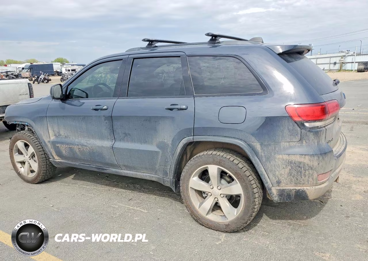 2018 Jeep Grand Cherokee Laredo VIN:1C4RJFAG8JC421905 - 2