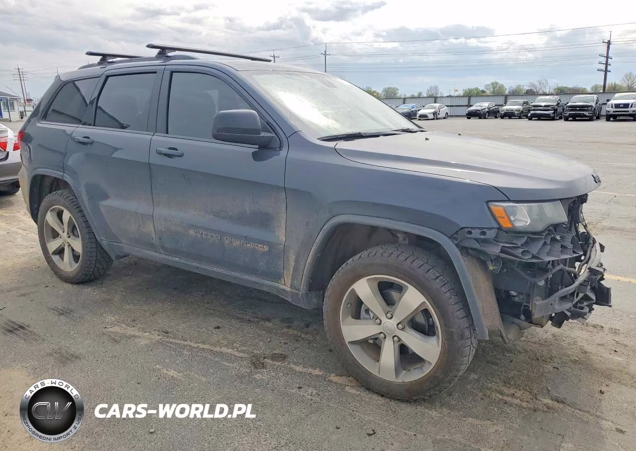 2018 Jeep Grand Cherokee Laredo VIN:1C4RJFAG8JC421905 - 4