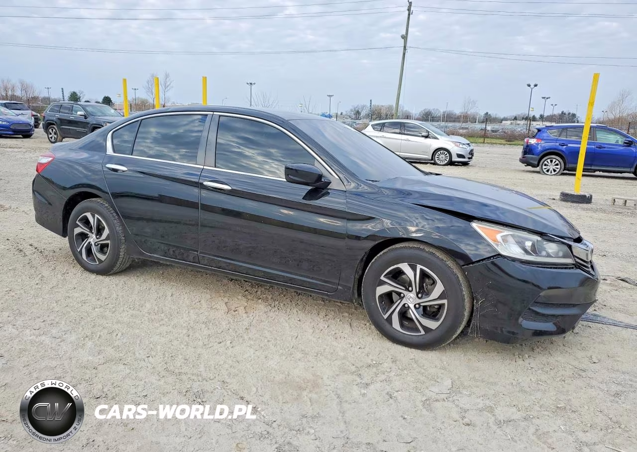 2017 Honda Accord Lx VIN:1HGCR2F31HA268773 - 4