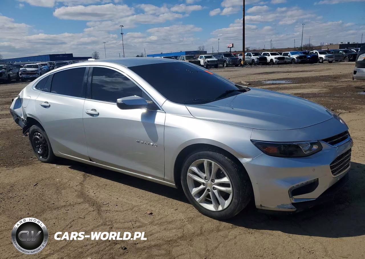 2018 Chevrolet Malibu Lt VIN:1G1ZD5ST7JF186823 - 4