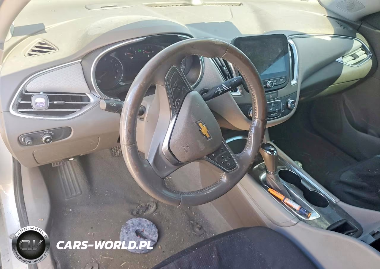 2018 Chevrolet Malibu Lt VIN:1G1ZD5ST7JF186823 - 8