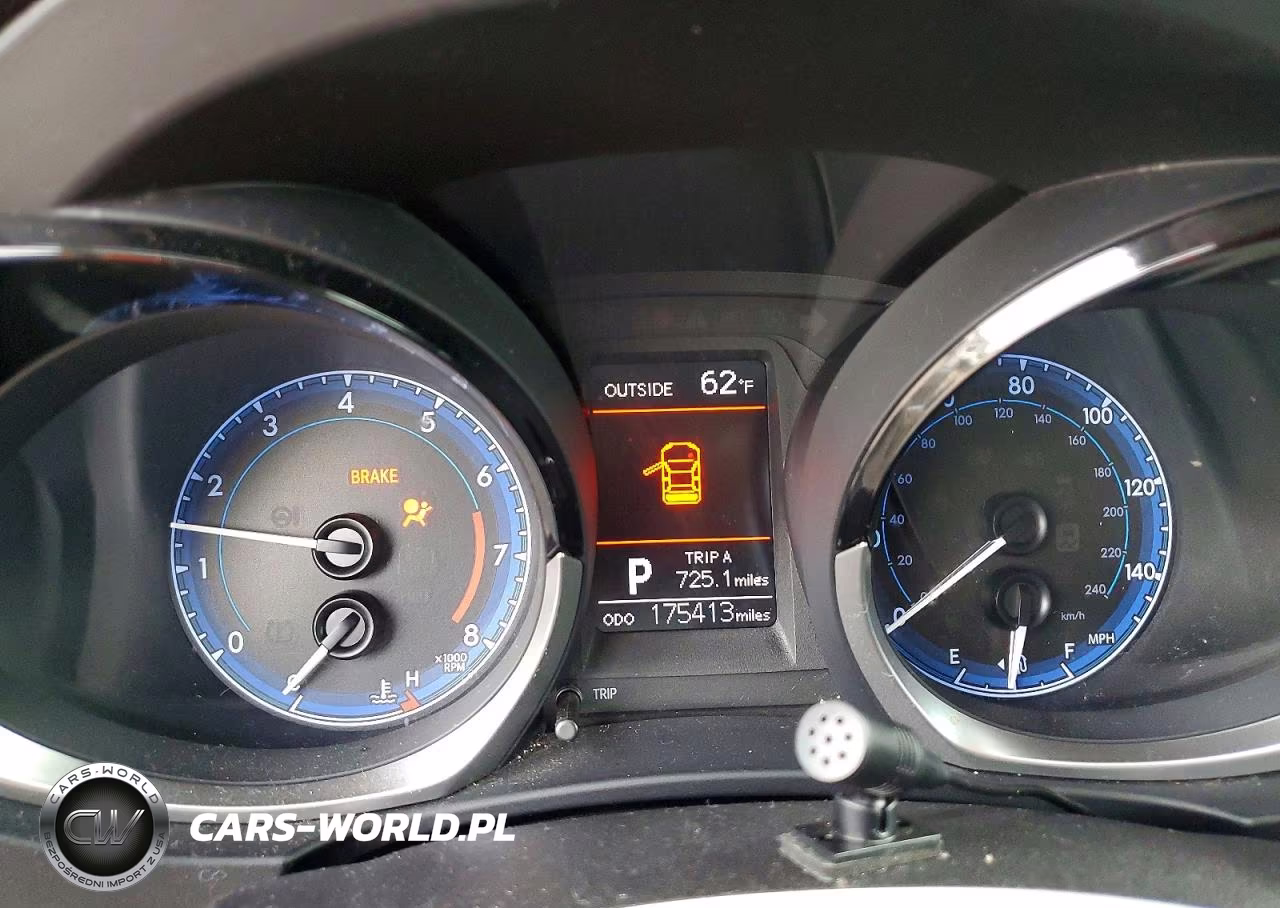 2014 Toyota Corolla S Plus VIN:5YFBURHE1EP097059 - 9