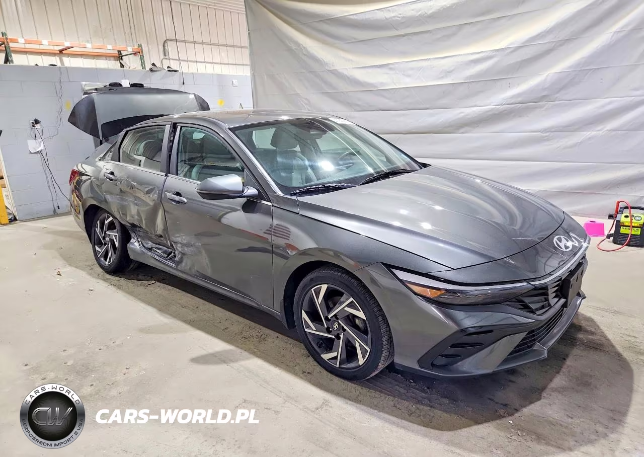 2024 Hyundai Elantra Limited VIN:KMHLN4DJ4RU115615 - 4