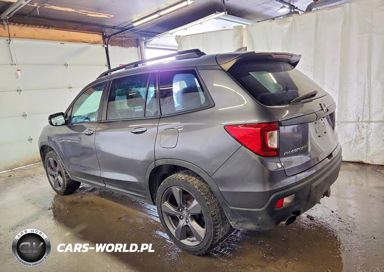 2020 Honda Passport Touring VIN:5FNYF8H90LB015557 - 2